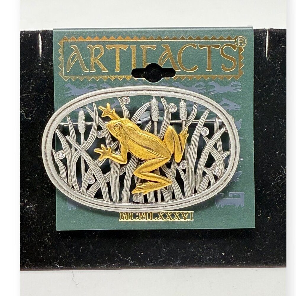 Vintage Artifacts Frog Brooch Pin Silver & Gold Tone Oval Design 3"x 2"